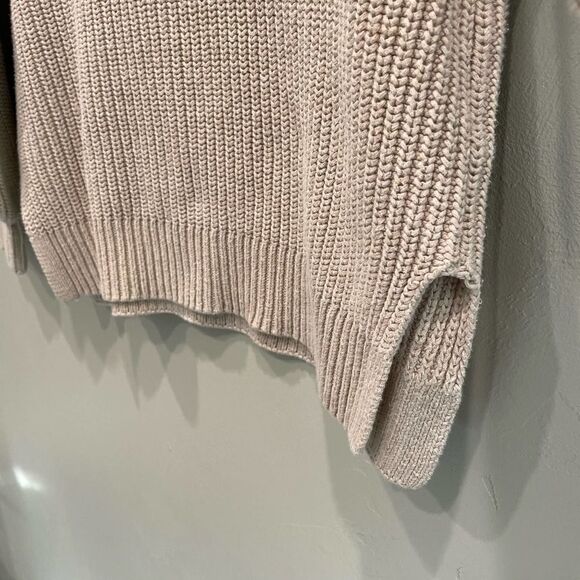 Cupcakes and Cashmere Ribbed Knit Tan Sweater - Size: XS - Picture 6 of 8